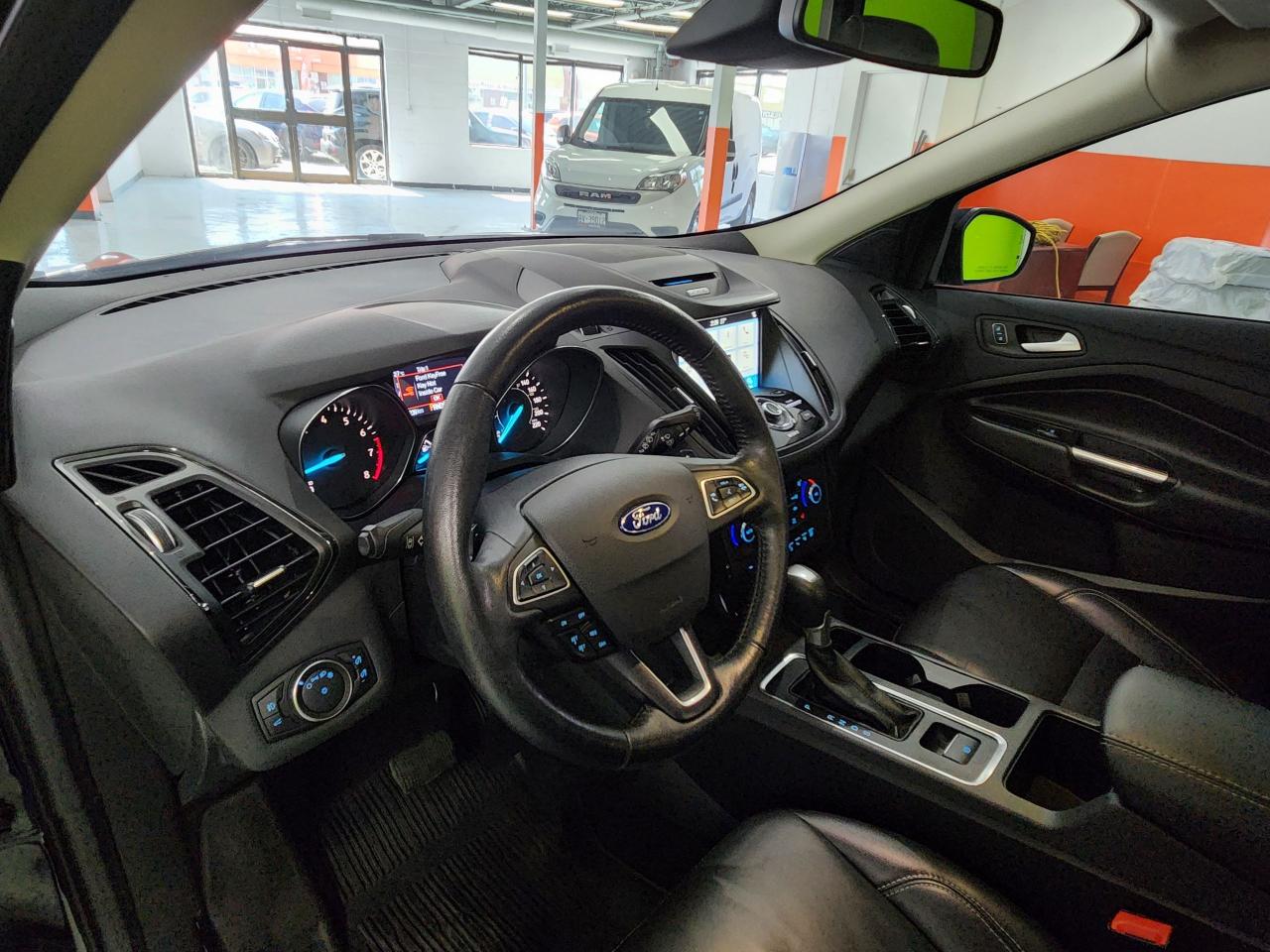 2017 Ford Escape Titanium - Photo #25