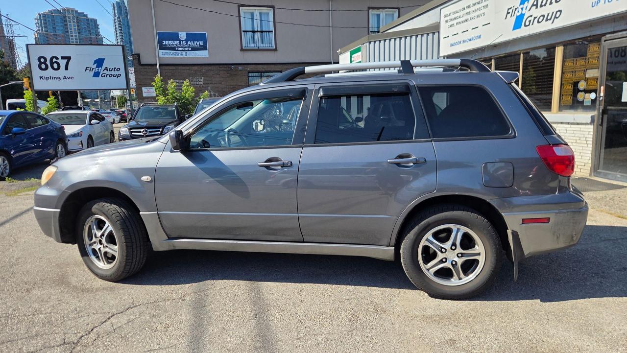 2006 Mitsubishi Outlander LS  CERTIFIED/2 SETS OF RIMS/TIRES - Photo #2