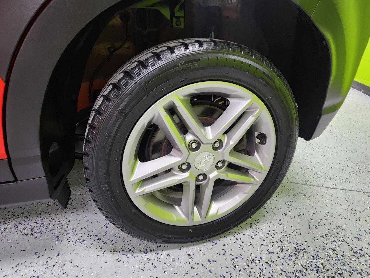2019 Hyundai KONA Essential - Photo #17