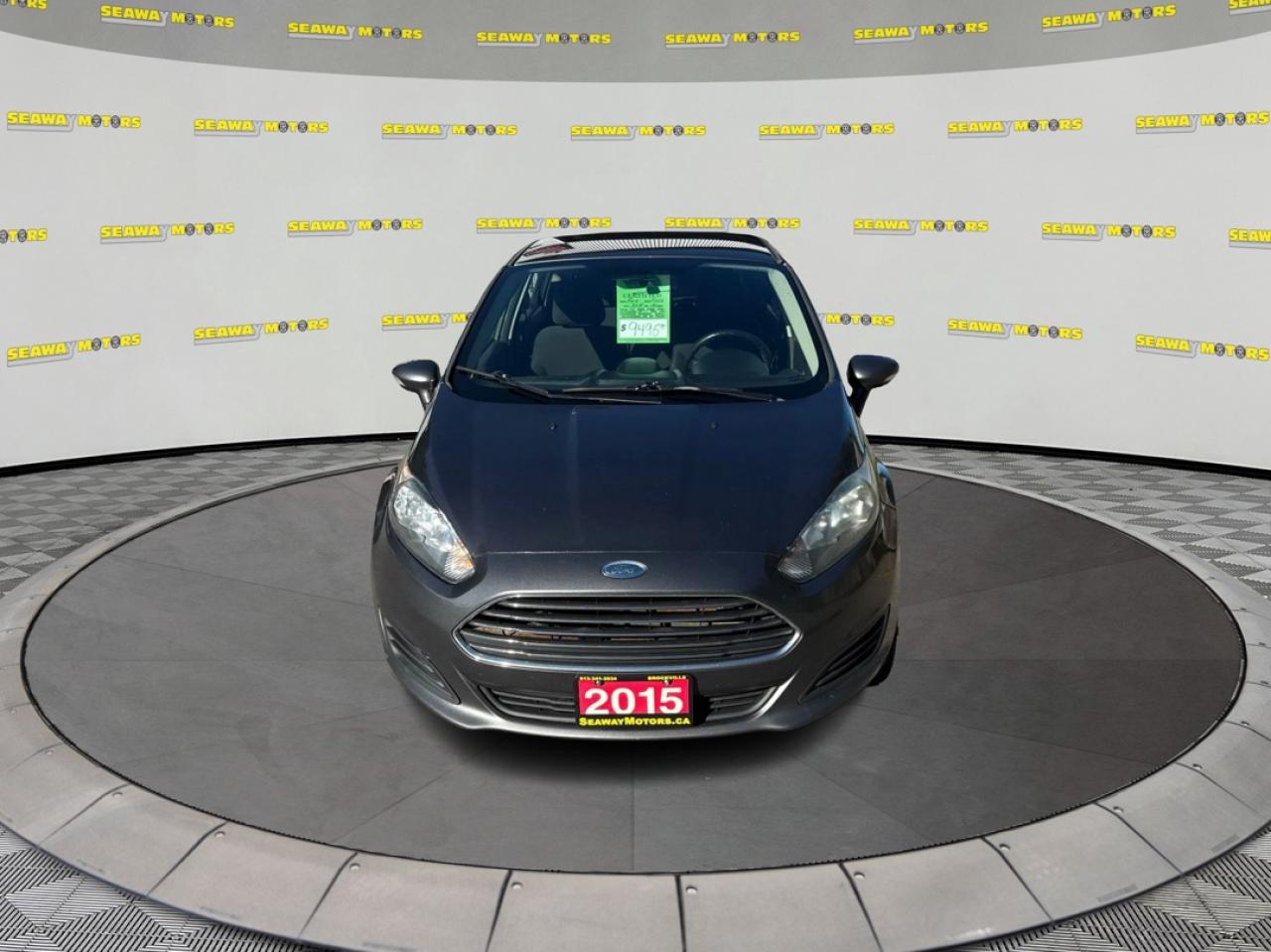 2015 Ford Fiesta SE - Photo #7