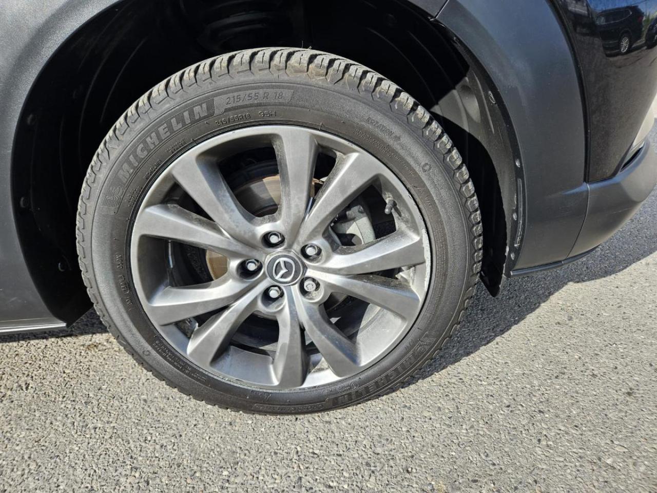 2020 Mazda CX-30 Preferred Pkg GT AWD Photo3