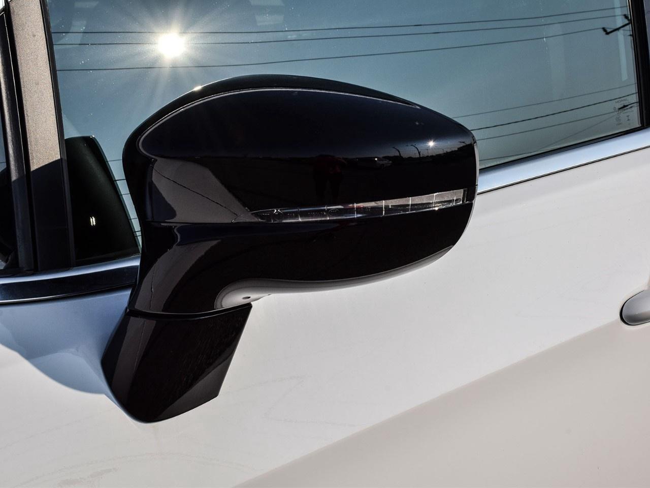 2026 Chrysler Pacifica Select FWD Photo