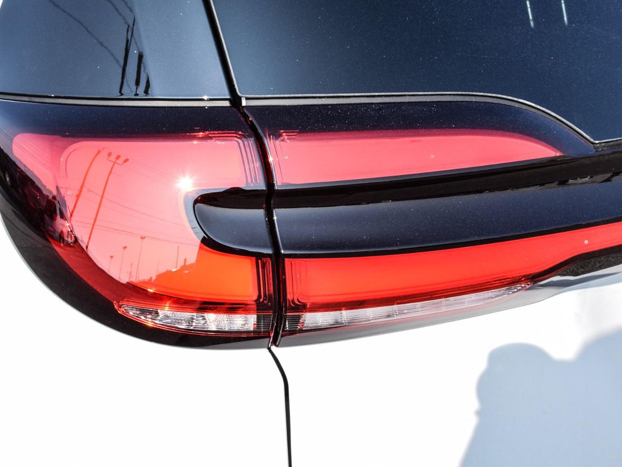 2026 Chrysler Pacifica Select FWD Photo