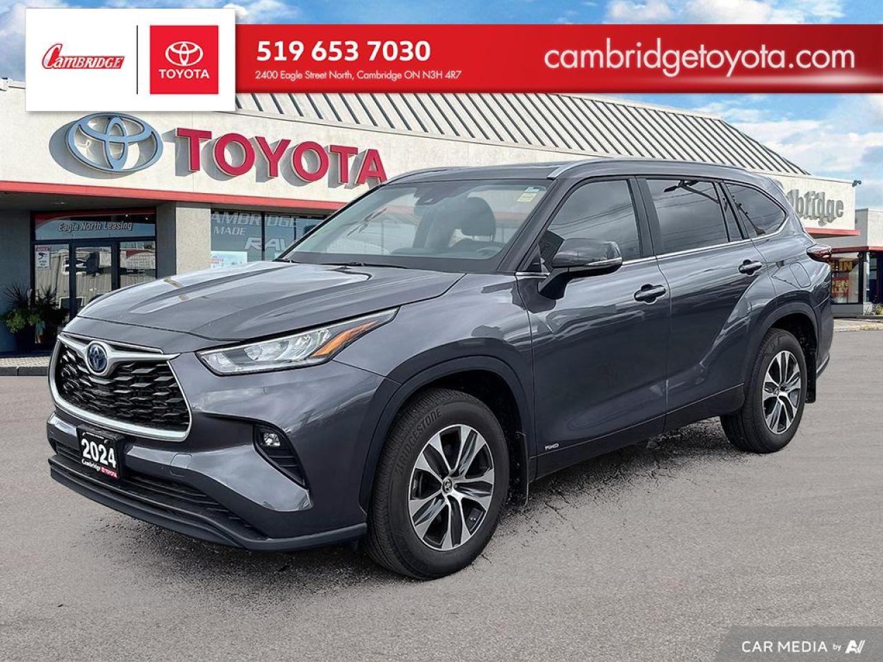 Used 2024 Toyota Highlander HYBRID XLE for sale in Cambridge, ON