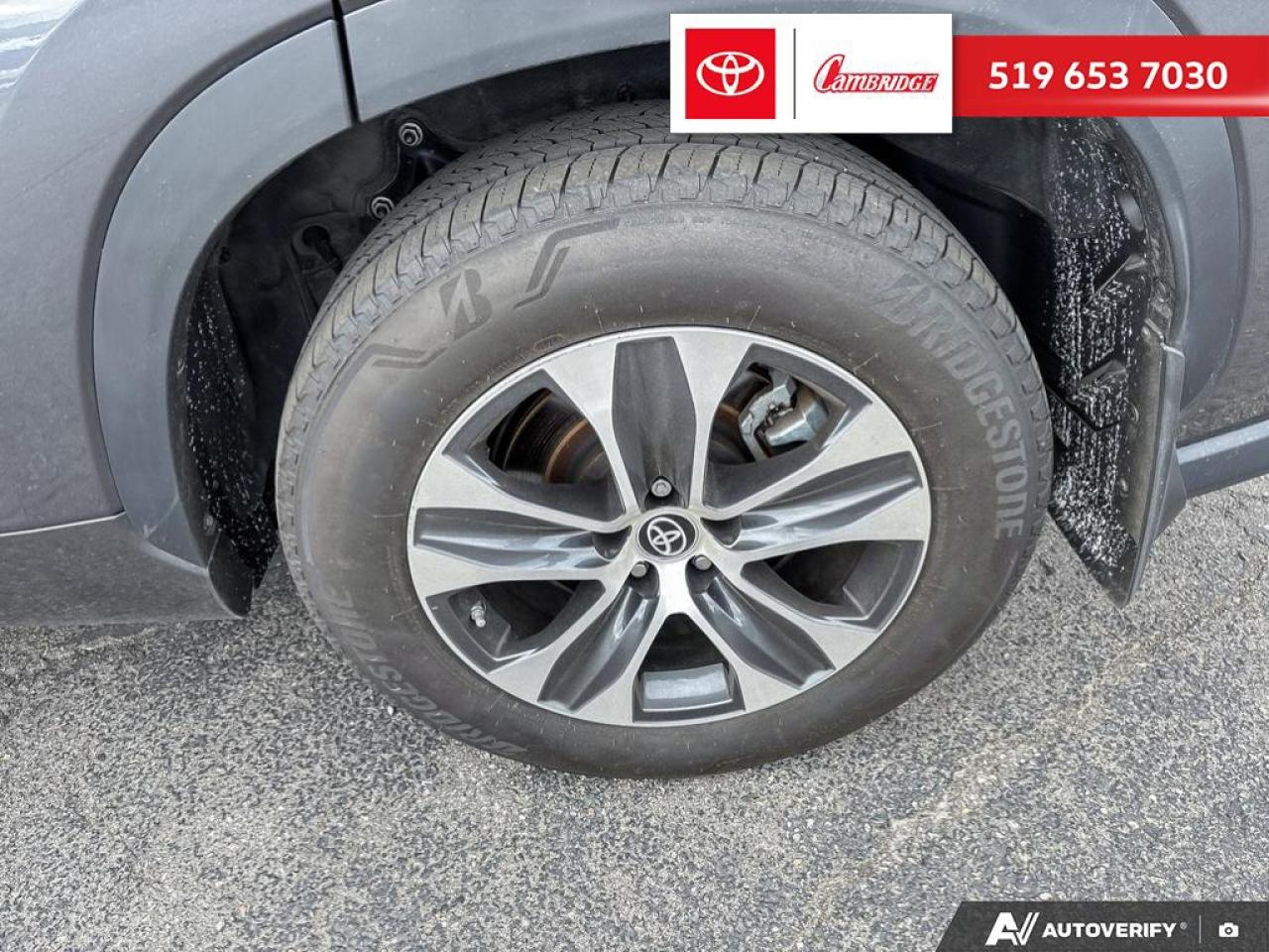 2024 Toyota Highlander HYBRID XLE Photo