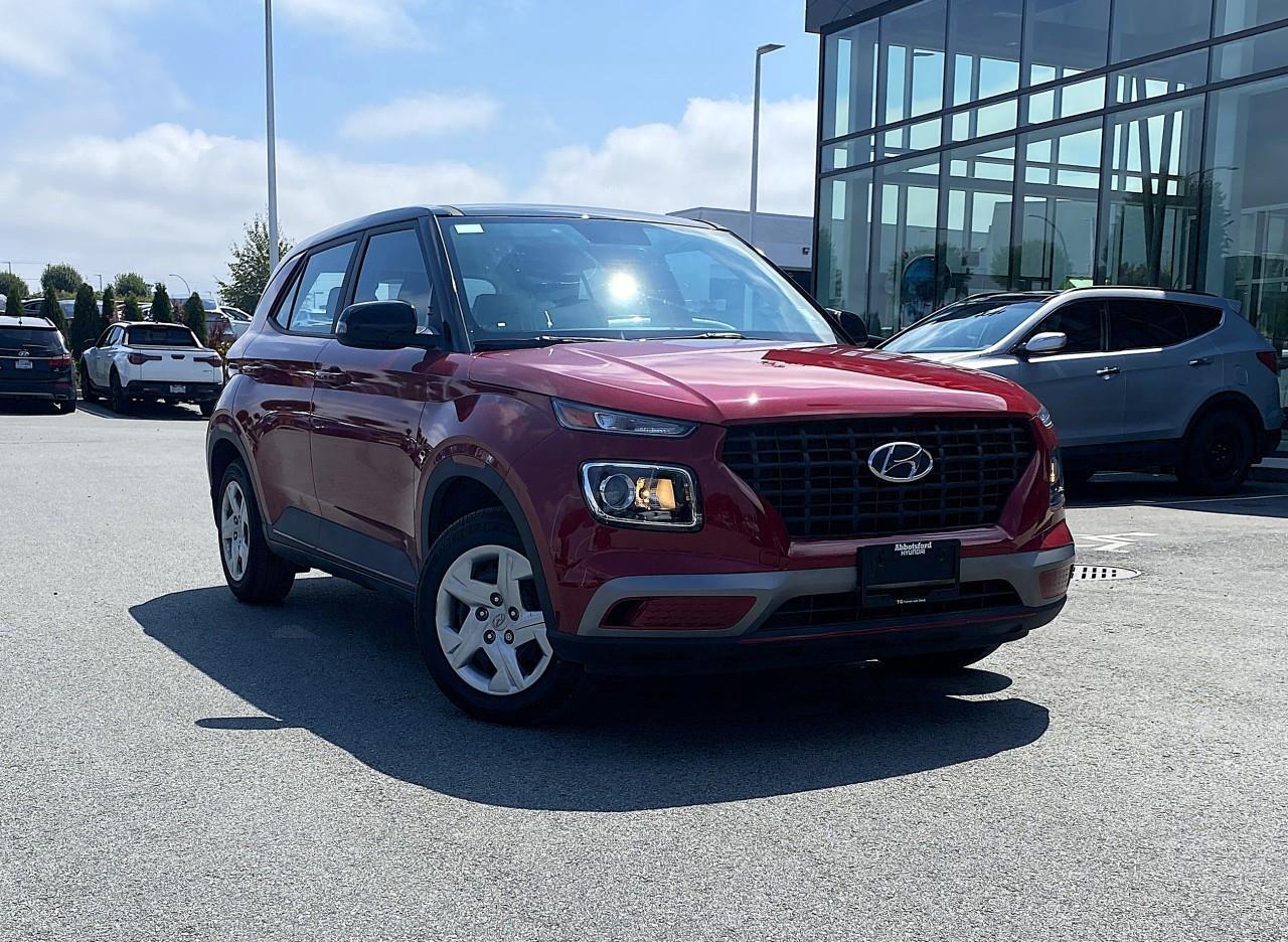 Used 2021 Hyundai Venue Essential w/Two-Tone for sale in Abbotsford, BC