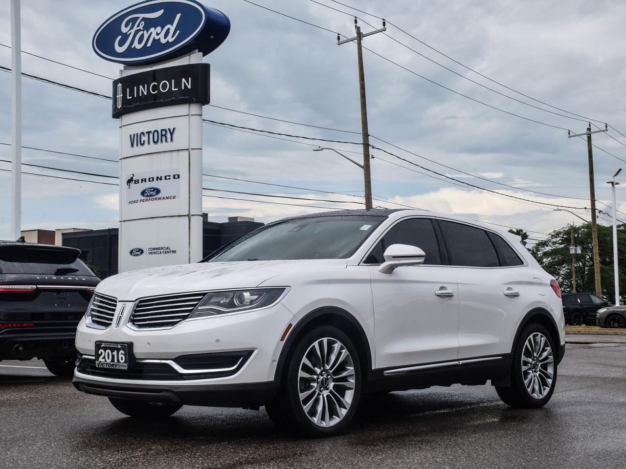 Used 2016 Lincoln MKX Reserve Heated & Cooled Seats for sale in Chatham, ON
