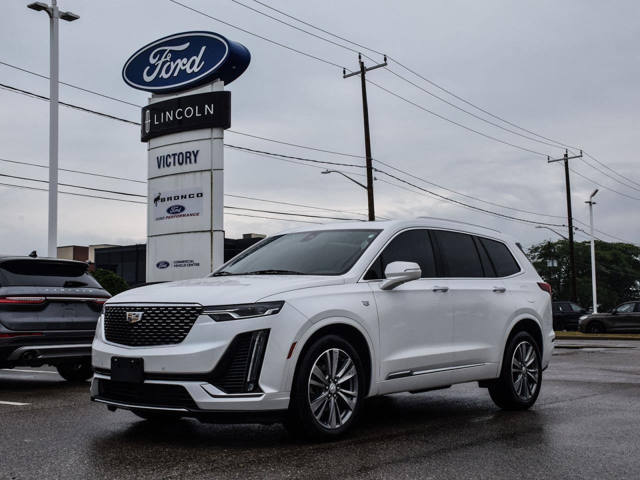 Used 2021 Cadillac XT6 Premium Luxury Heated & Cooled Seats for sale in Chatham, ON
