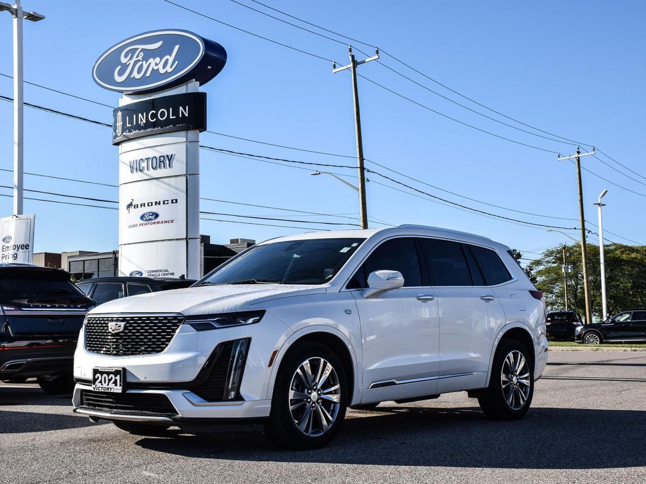 Used 2021 Cadillac XT6 Premium Luxury Heated & Cooled Seats for sale in Chatham, ON