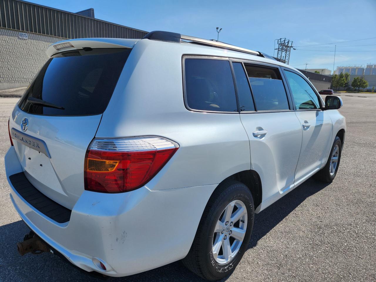 2010 Toyota Highlander $8850 with Safety 7 pass. - Photo #5