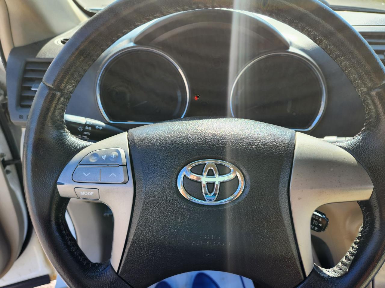 2010 Toyota Highlander $8850 with Safety 7 pass. - Photo #14