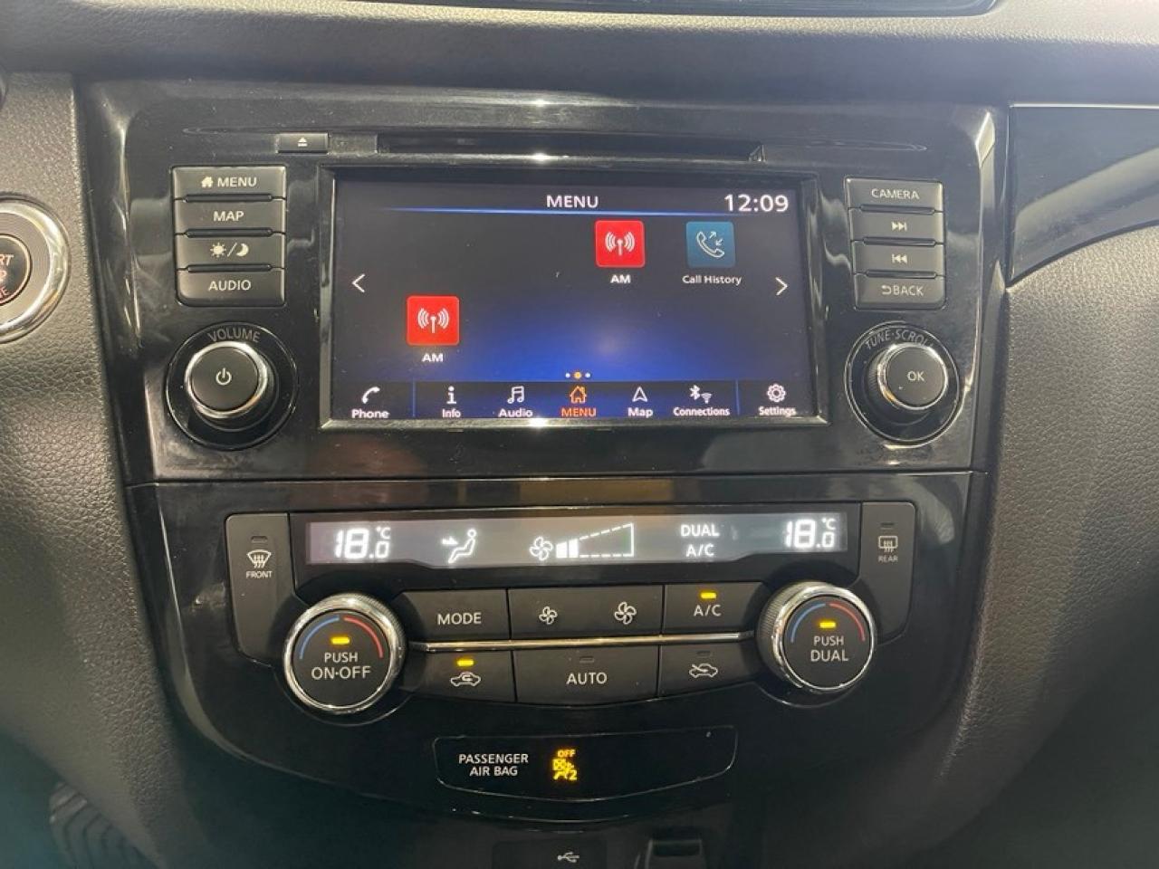 2019 Nissan Qashqai SL Photo