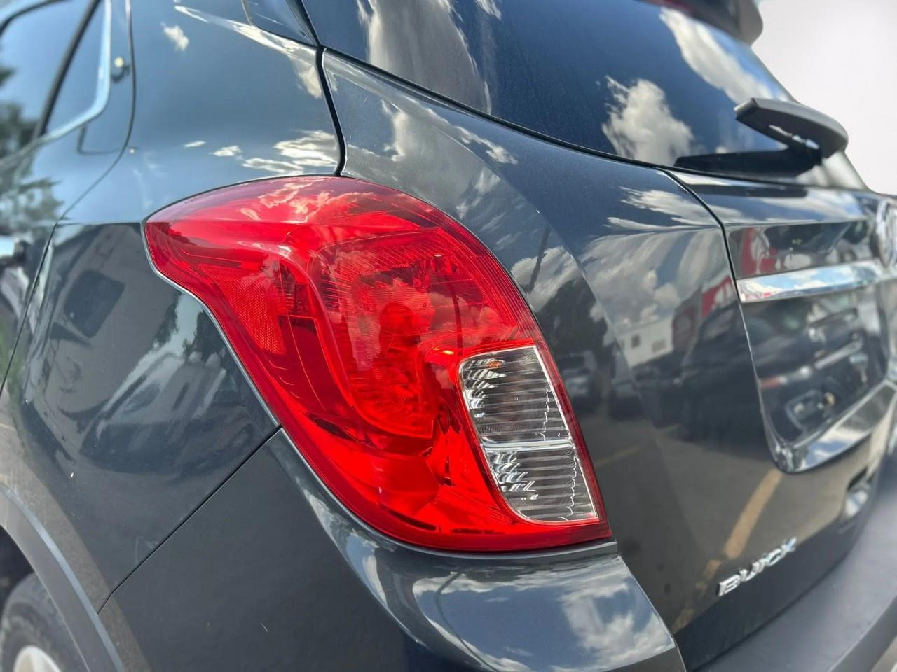 2016 Buick Encore Convenience Photo