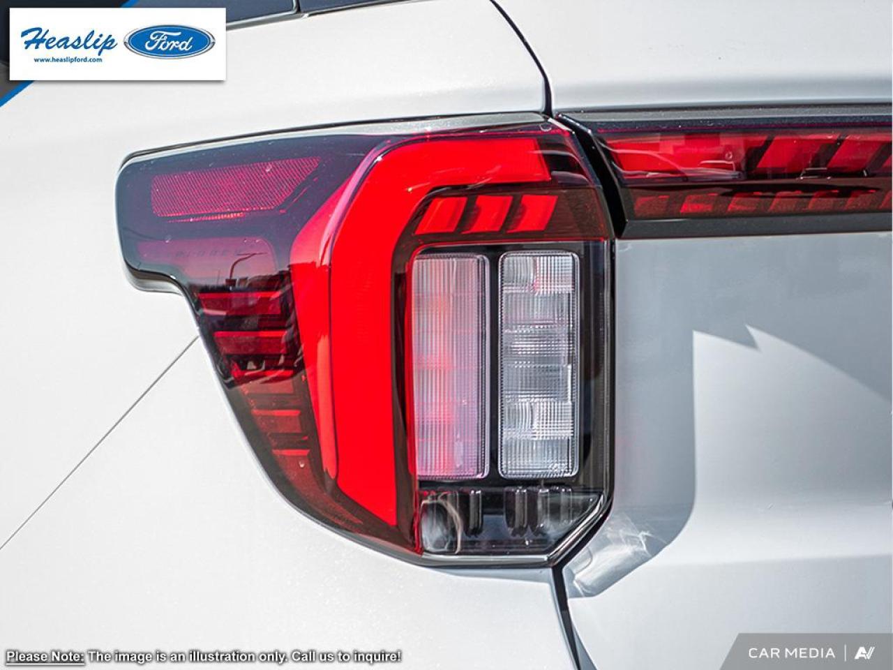 2025 Ford Explorer ST Photo5