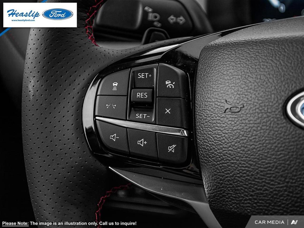2025 Ford Explorer ST Photo5