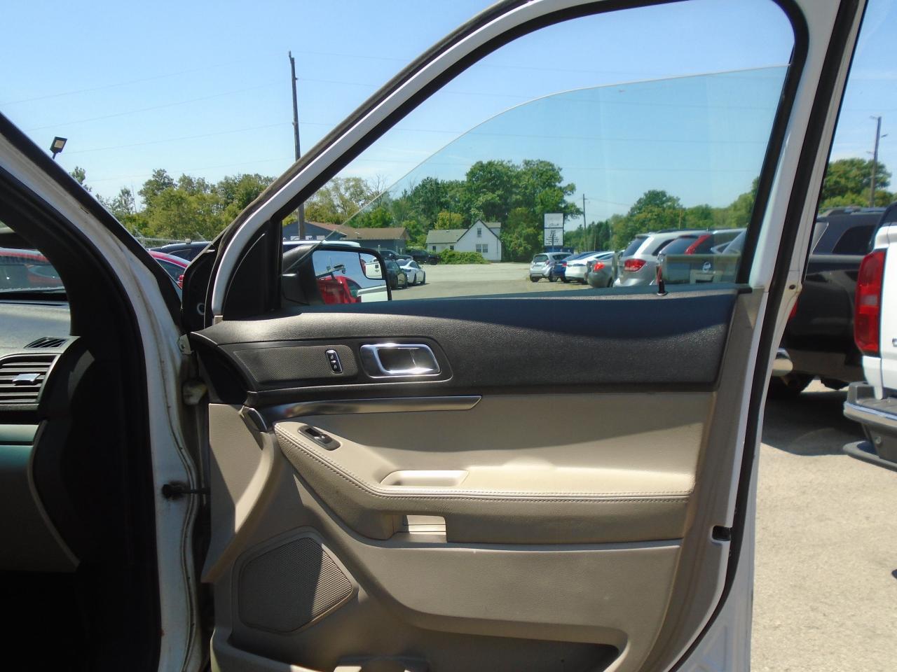 2013 Ford Explorer 4WD 4dr Base - Photo #16