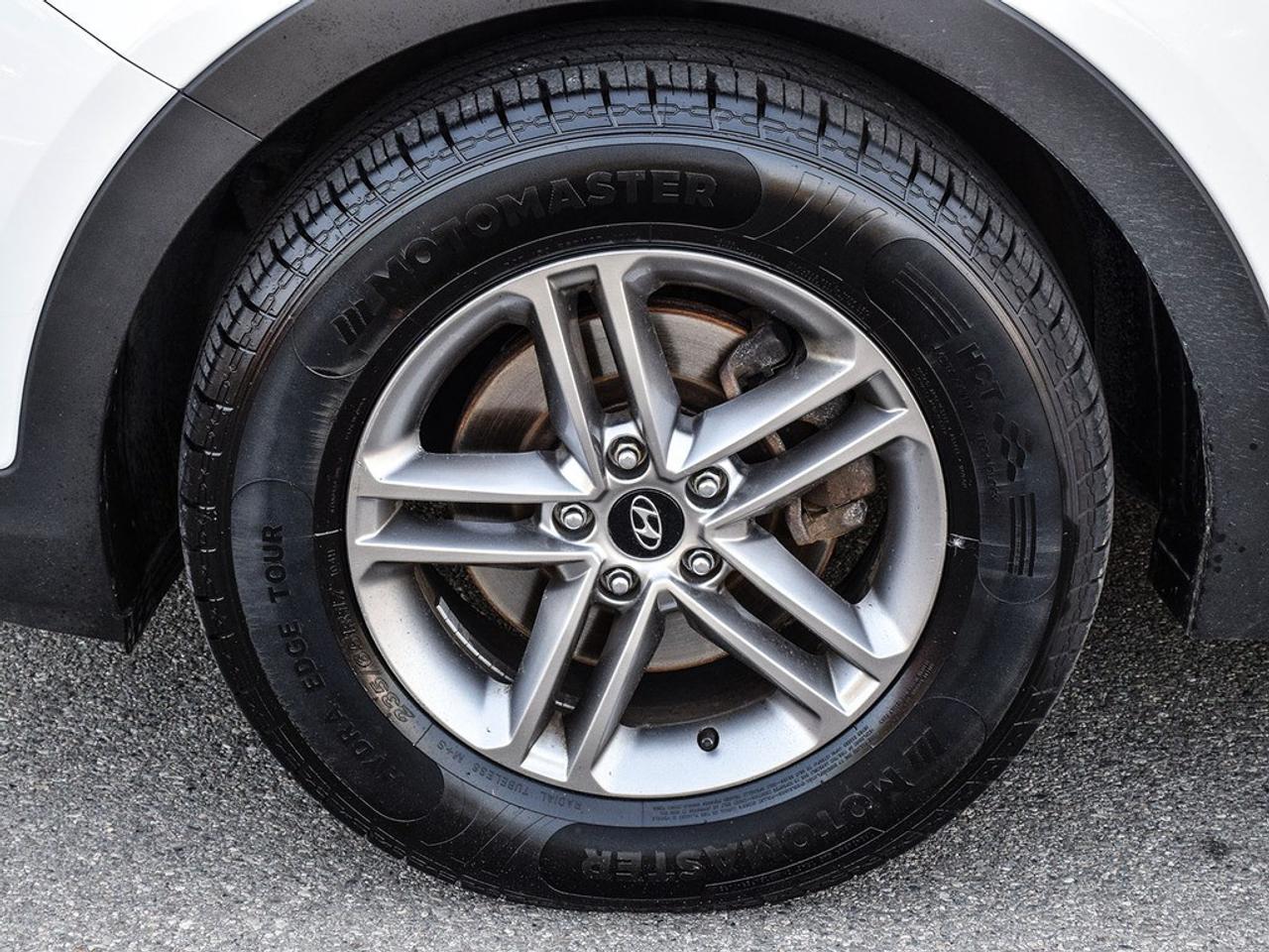 2017 Hyundai Santa Fe Sport AWD 4dr 2.4L Luxury Photo