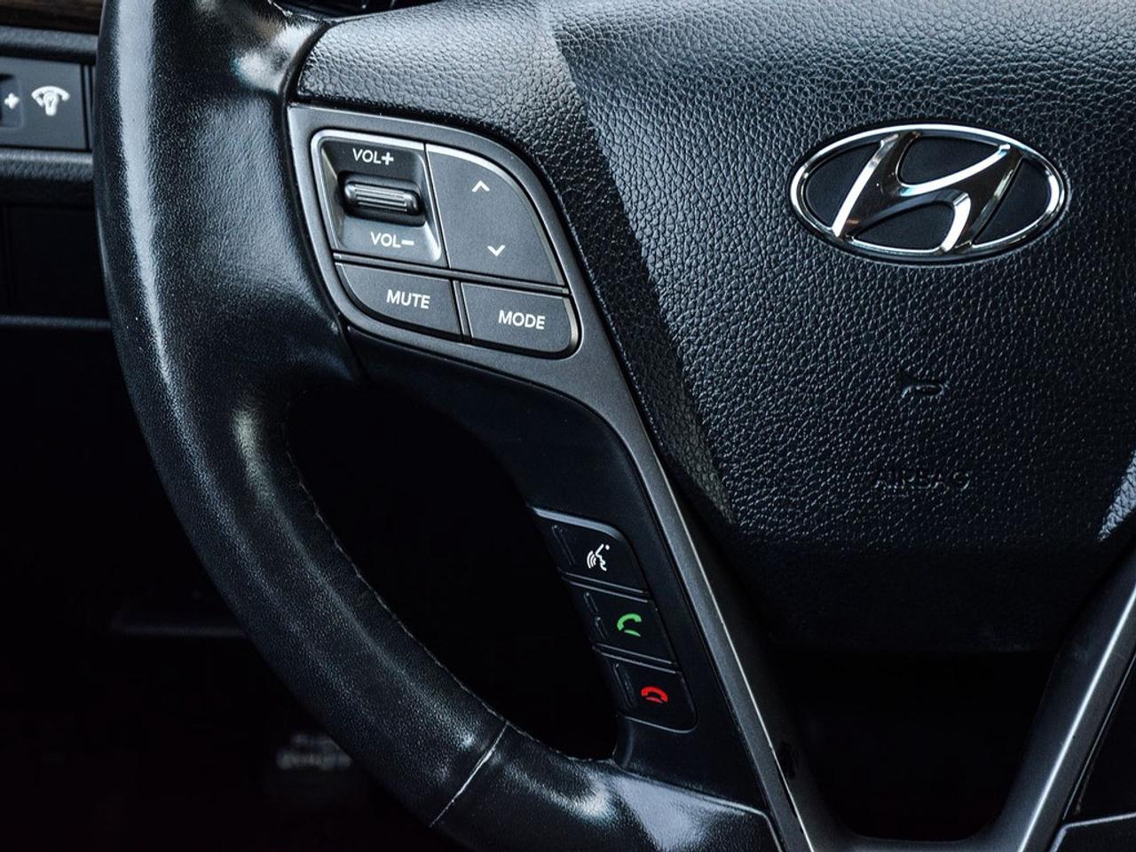 2017 Hyundai Santa Fe Sport AWD 4dr 2.4L Luxury Photo