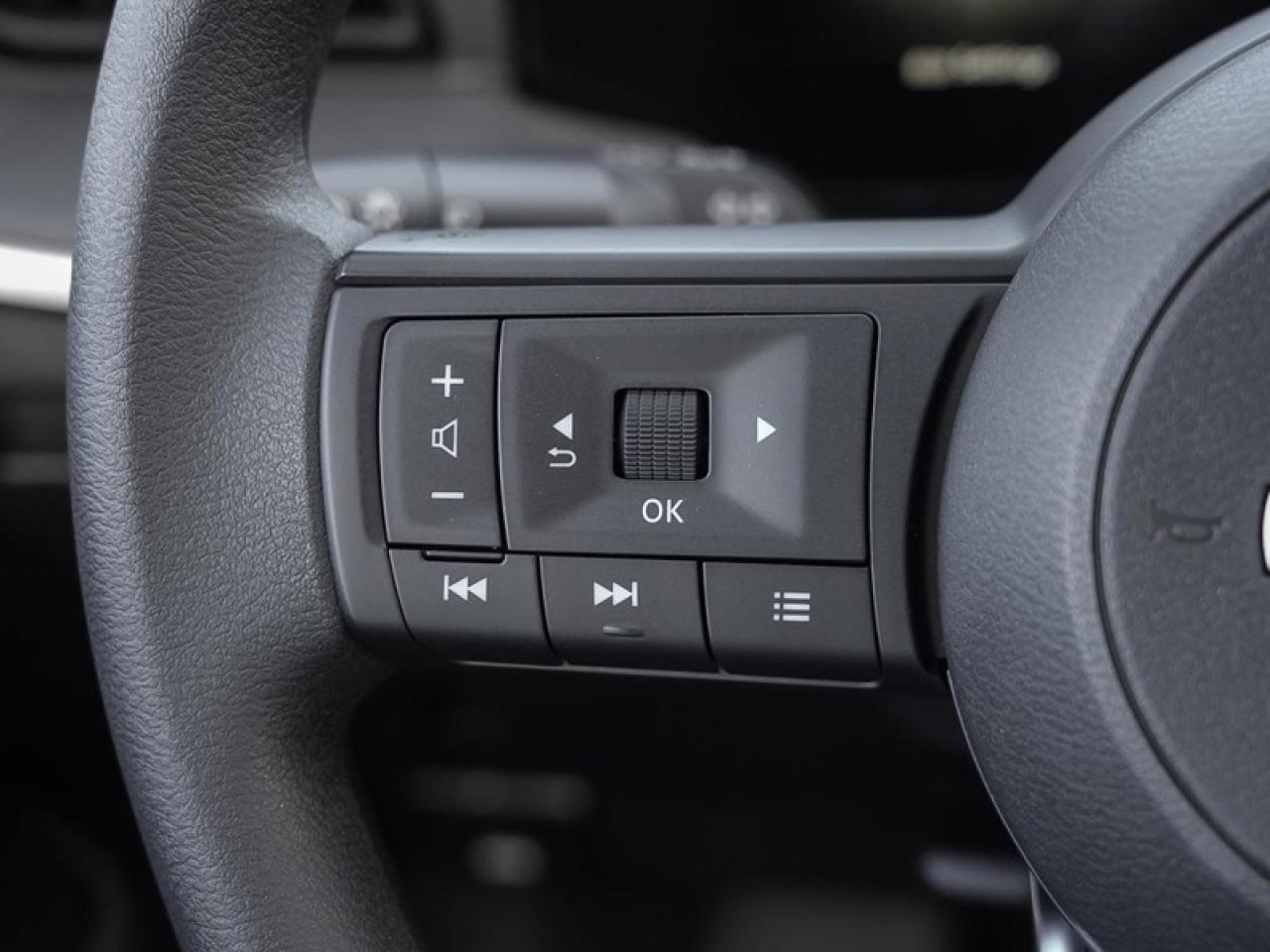 2025 Nissan Kicks S  - Heated Seats Photo