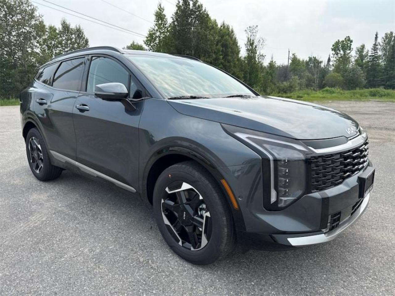 New 2026 Kia Sportage Hybrid SX AWD w/Black Interior  Panoramic Sunroof for sale in Timmins, ON
