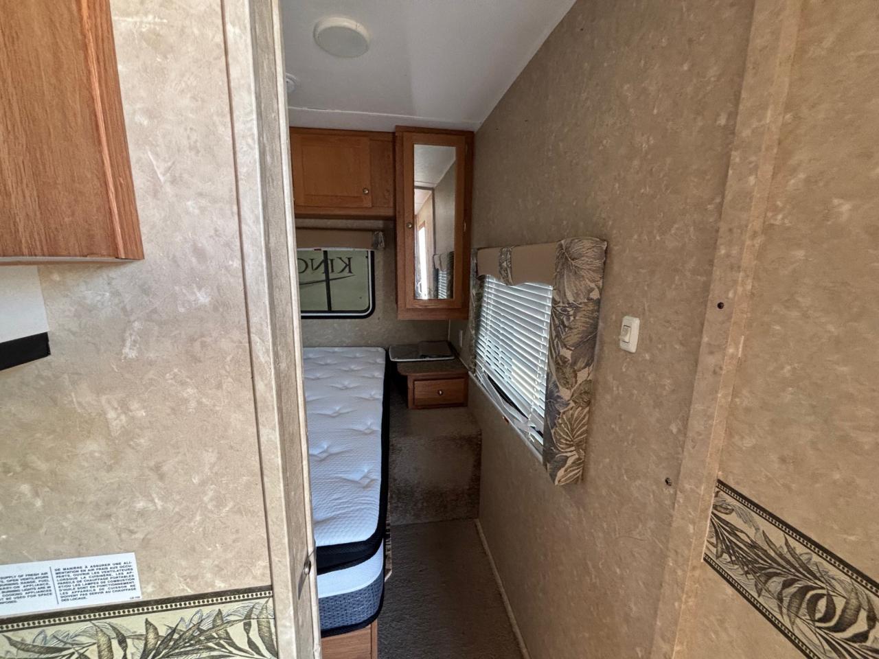 2008 Gulfstream KINGSPORT 263BH Photo5