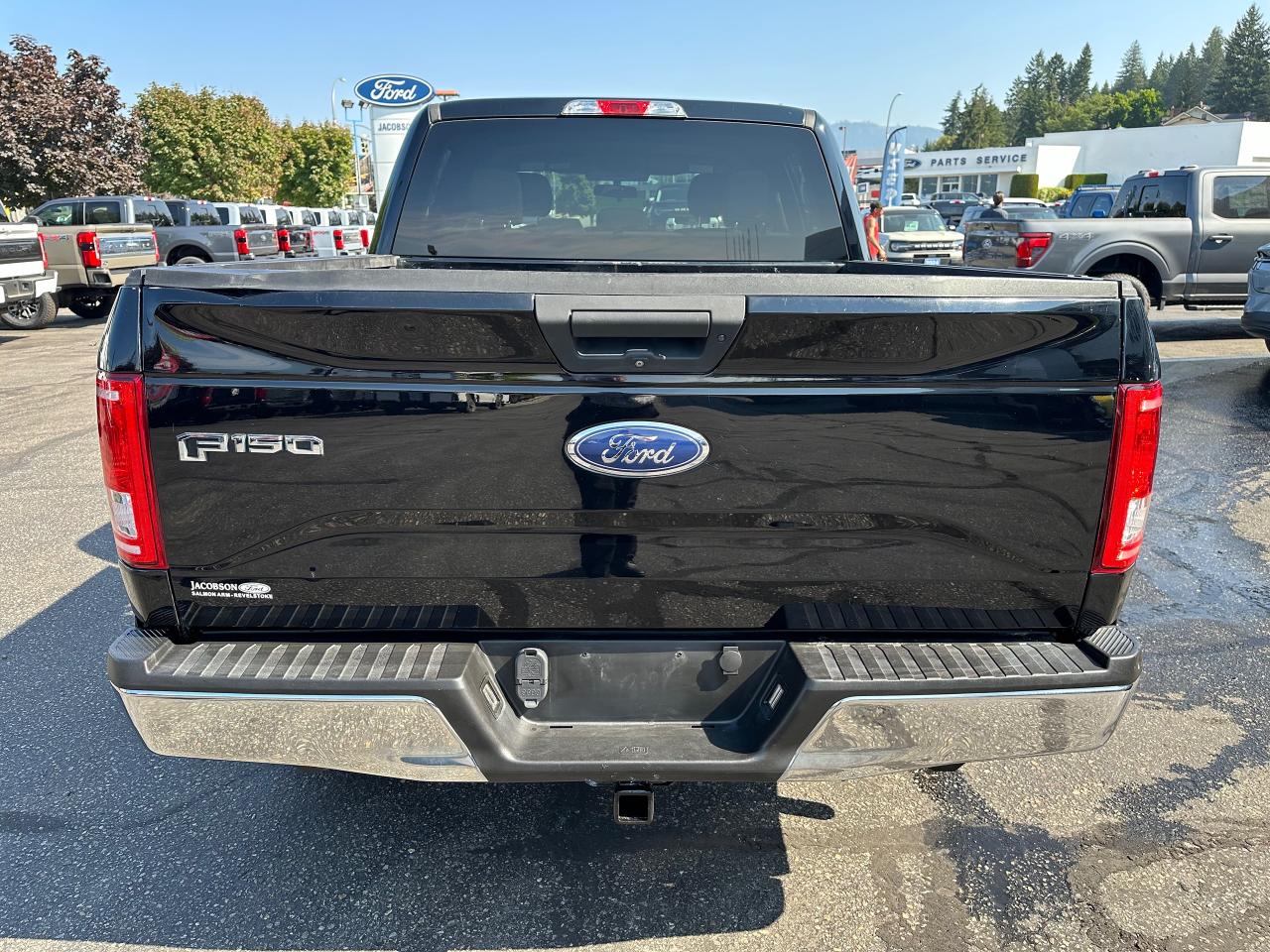 2017 Ford F-150 XLT Photo5