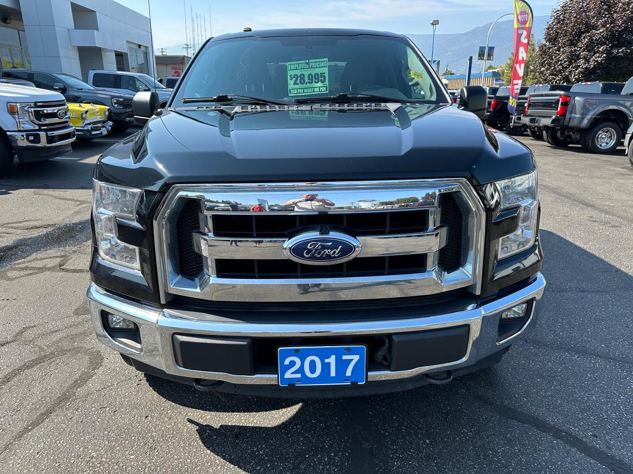 2017 Ford F-150 XLT Photo1