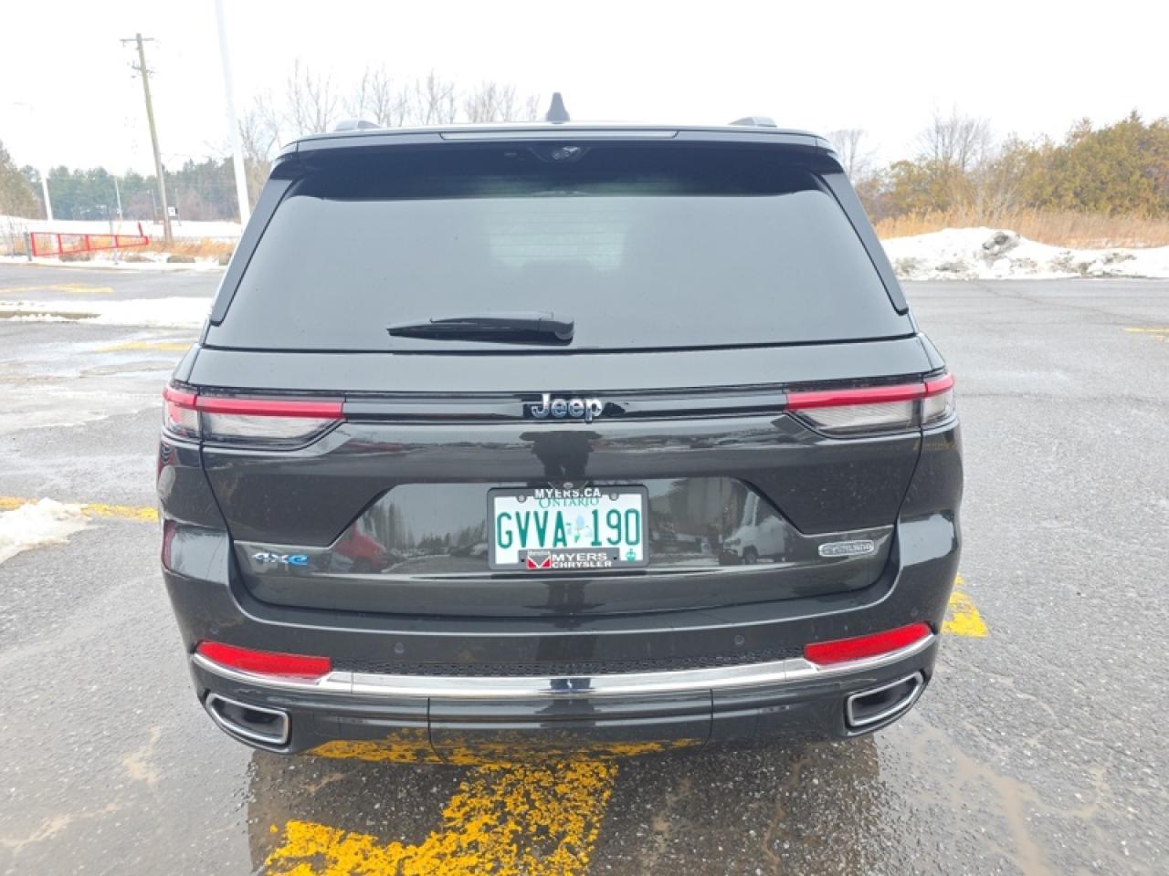 2023 Jeep Grand Cherokee 4xe Overland  - Hybrid Photo