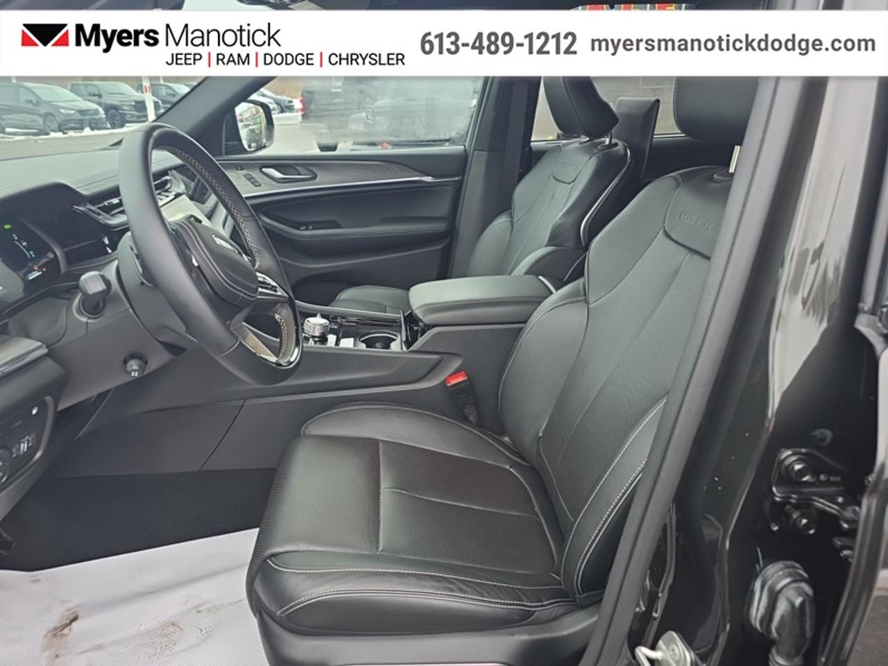 2023 Jeep Grand Cherokee 4xe Overland  - Hybrid Photo