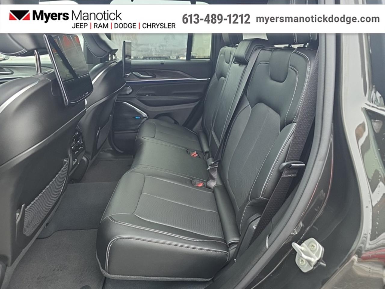 2023 Jeep Grand Cherokee 4xe Overland  - Hybrid Photo