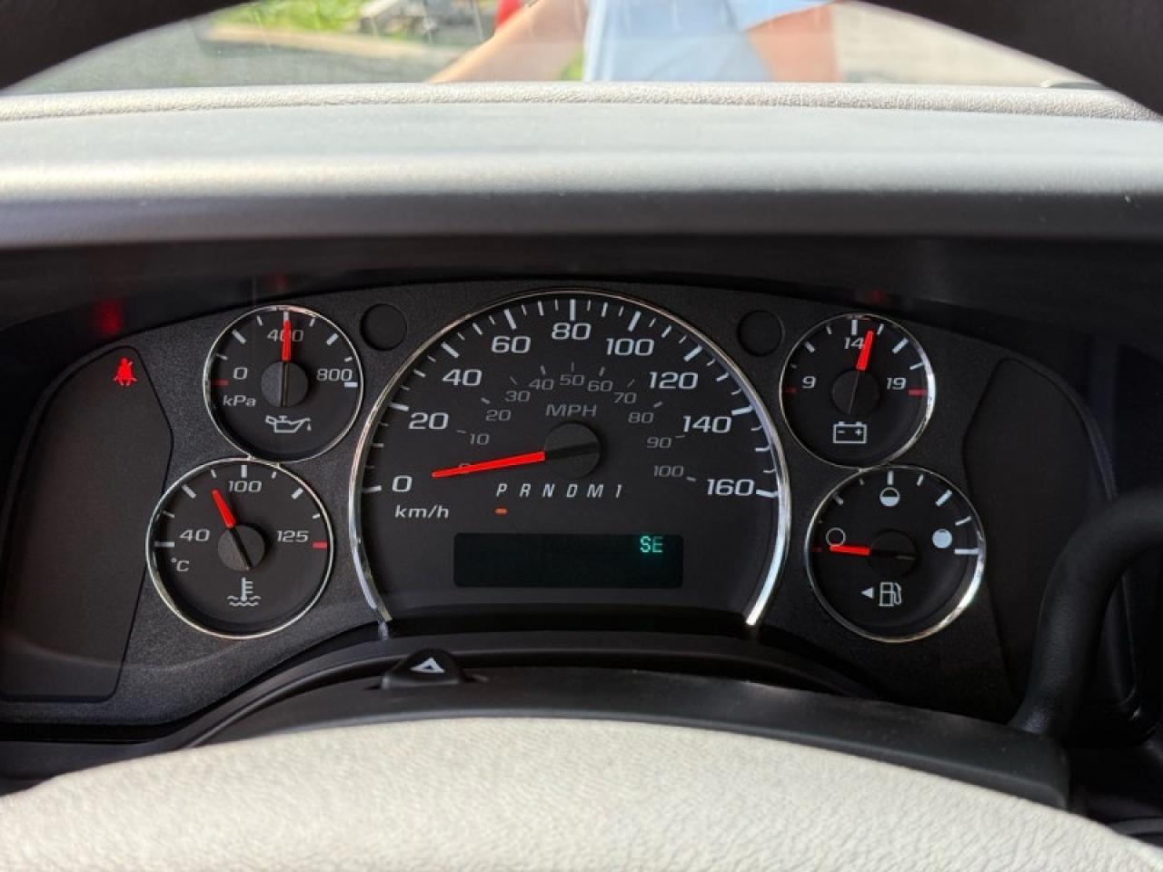 2025 Chevrolet Express Cargo Van 2500 135  - Audio System Photo