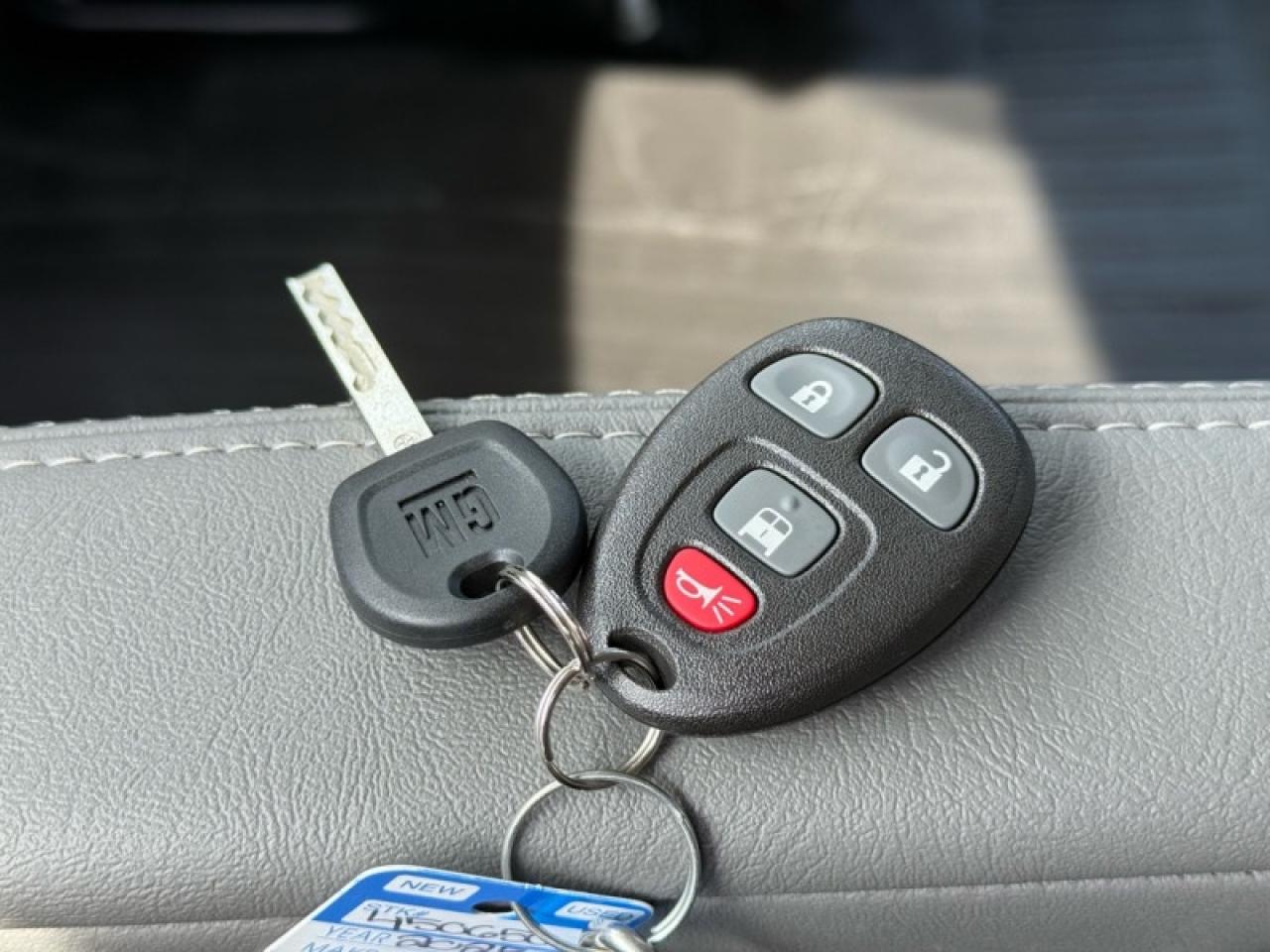 2025 Chevrolet Express Cargo Van 2500 135  - Audio System Photo