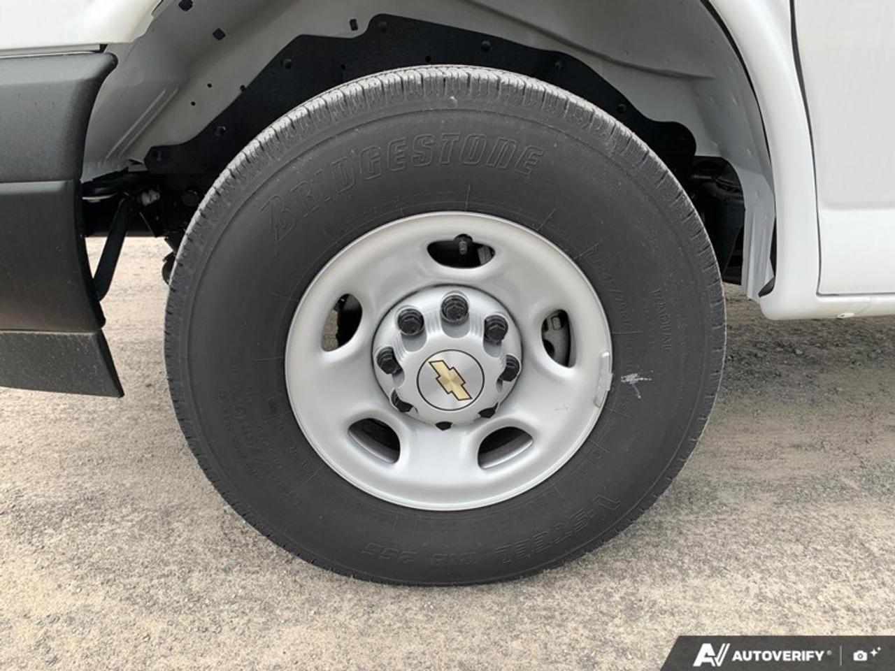 2025 Chevrolet Express Cargo Van 2500 135  - Audio System Photo