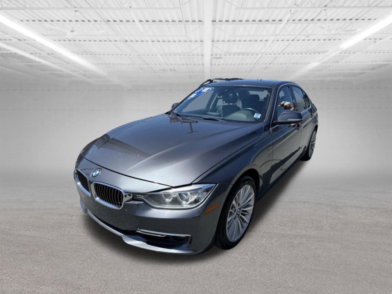 Used 2013 BMW 3 Series 328i xDrive for sale in Halifax, NS