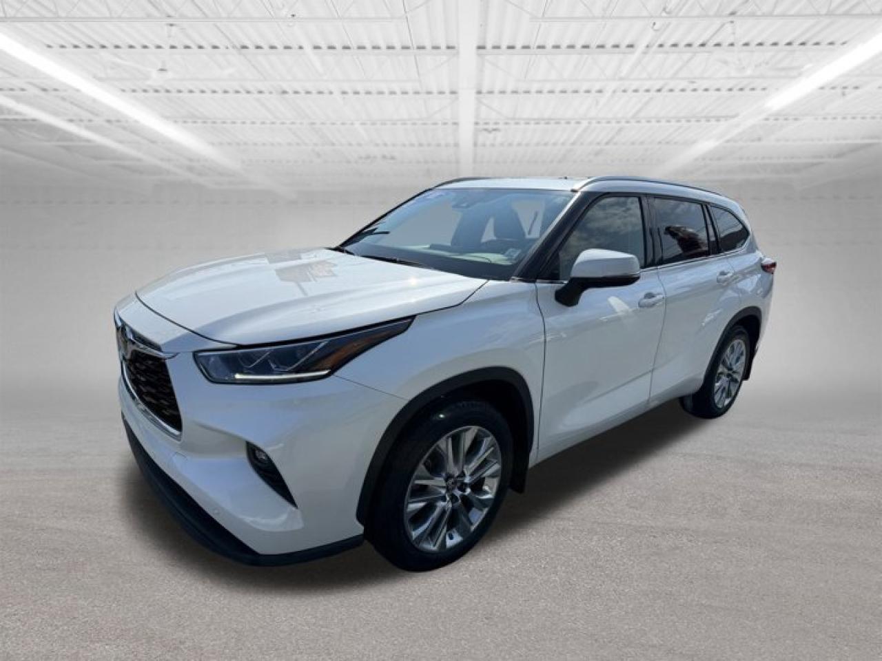 Used 2020 Toyota Highlander LIMITED for sale in Halifax, NS
