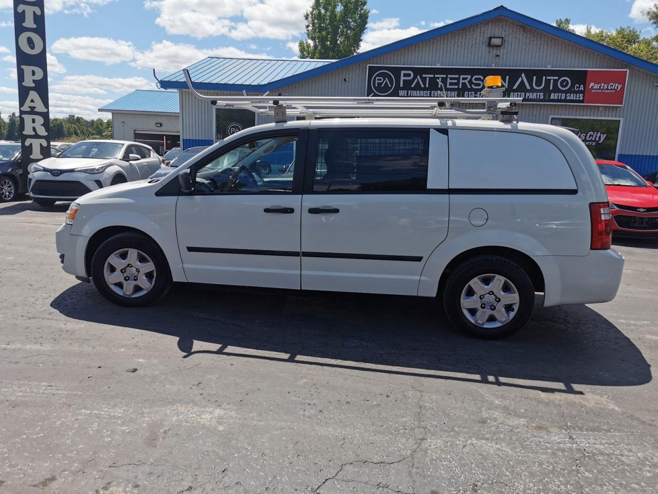 2009 Dodge Grand Caravan CARGO - Photo #8