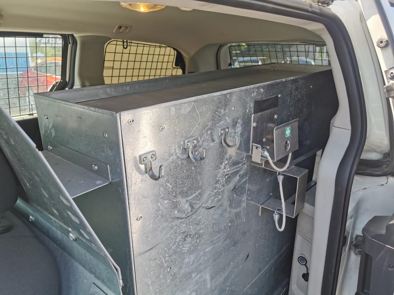 2009 Dodge Grand Caravan CARGO - Photo #20