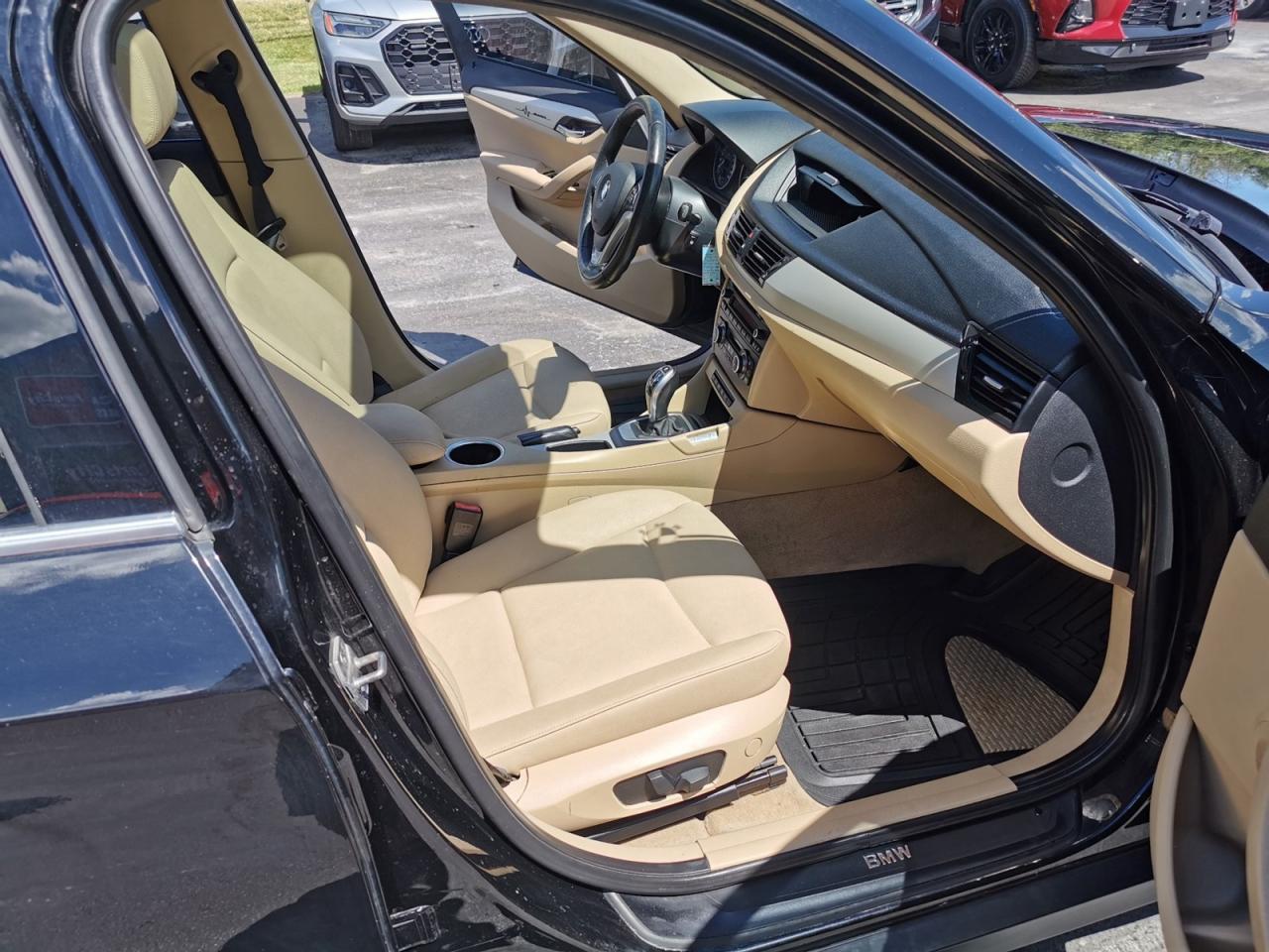 2015 BMW X1 28i xDrive - Photo #25
