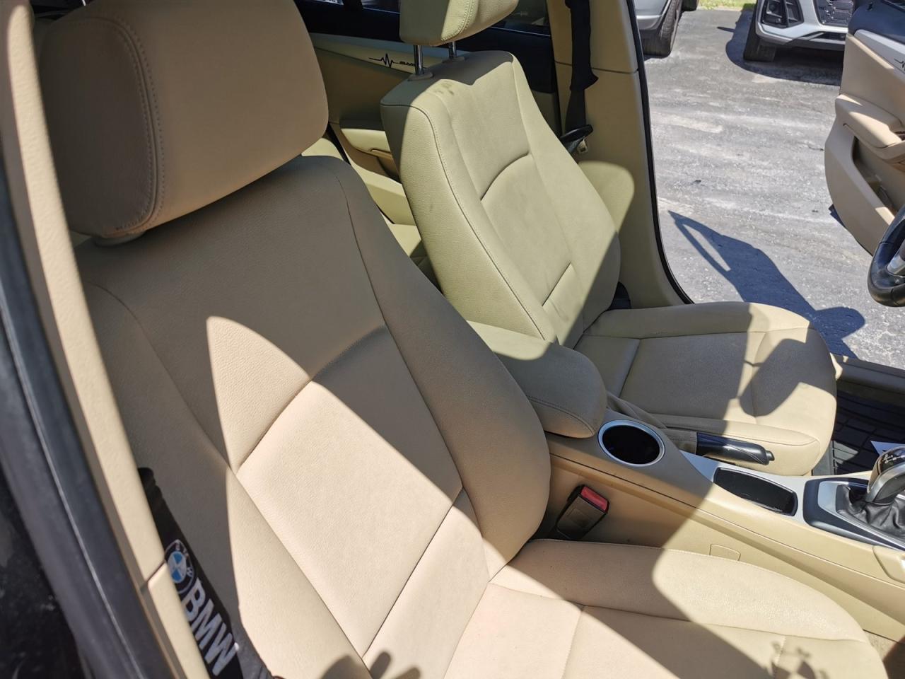 2015 BMW X1 28i xDrive - Photo #26