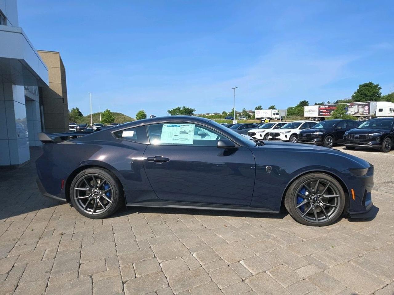 2025 Ford Mustang Dark Horse Photo3