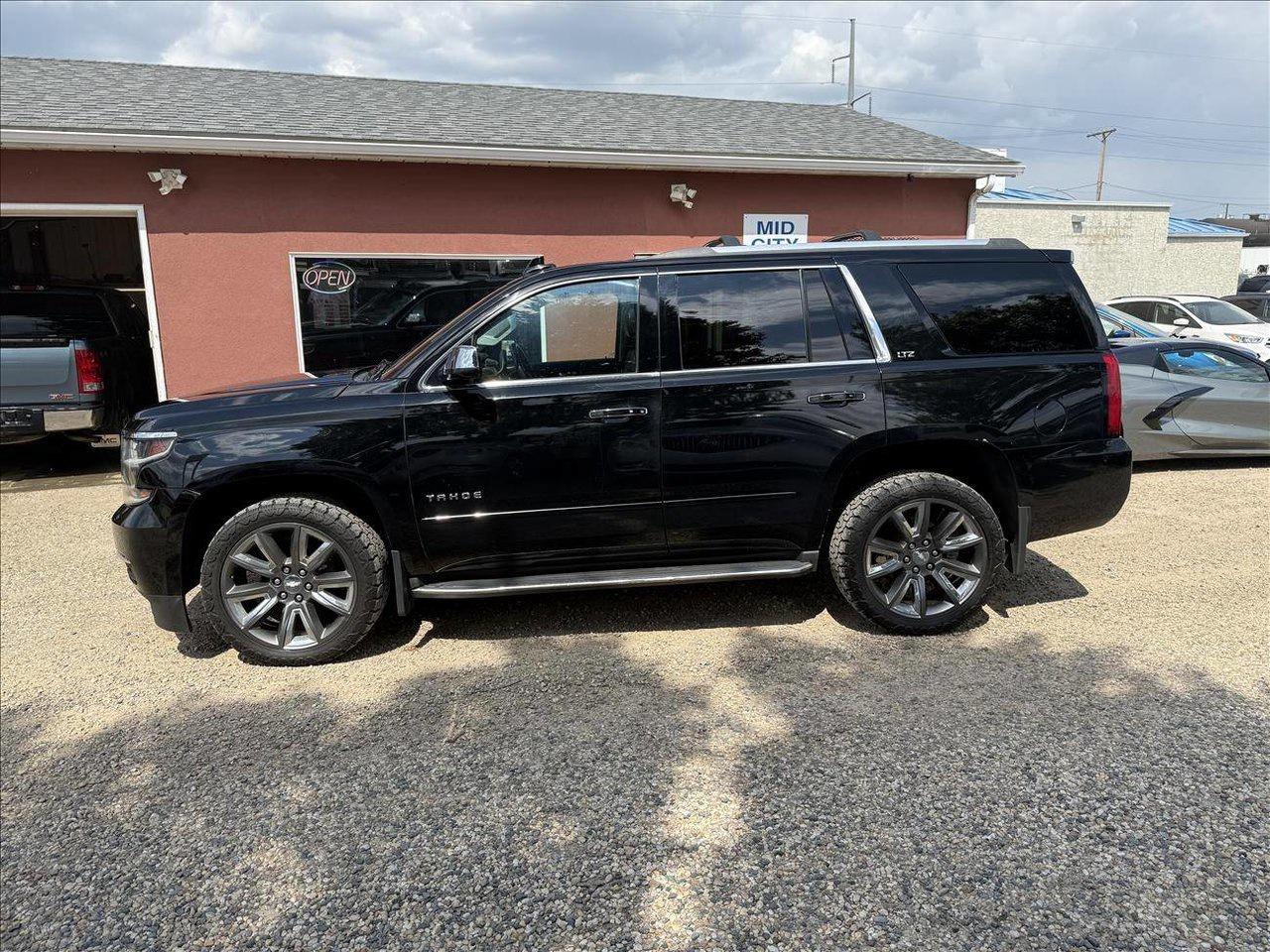 Used 2015 Chevrolet Tahoe LTZ 4WD for sale in Saskatoon, SK