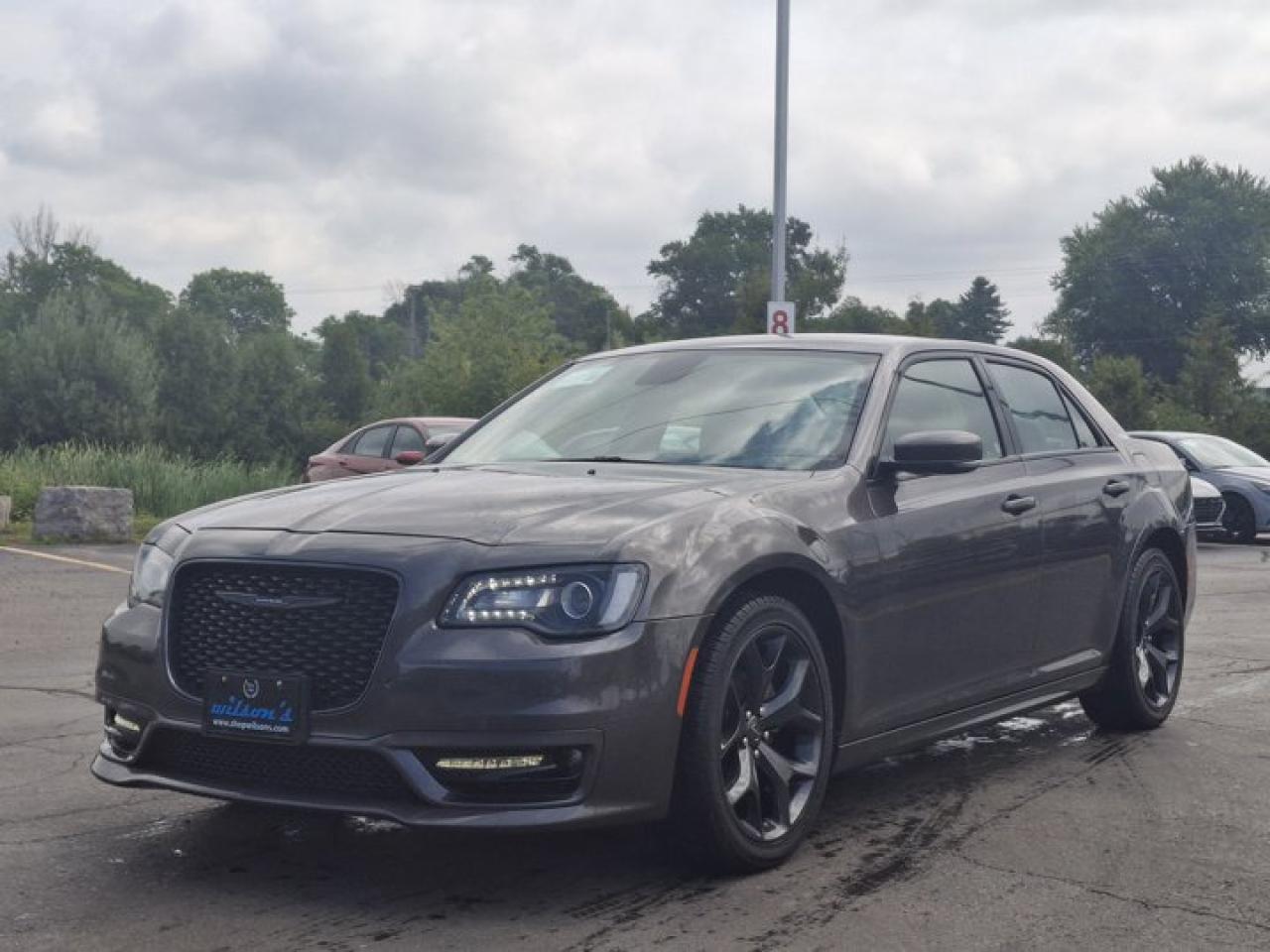 Used 2022 Chrysler 300 Touring L | Leather | Nav | Apple Carplay | for sale in Guelph, ON
