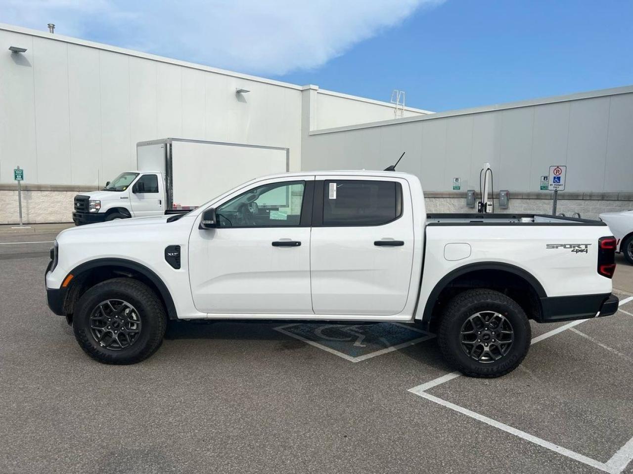 2025 Ford Ranger XLT Photo7