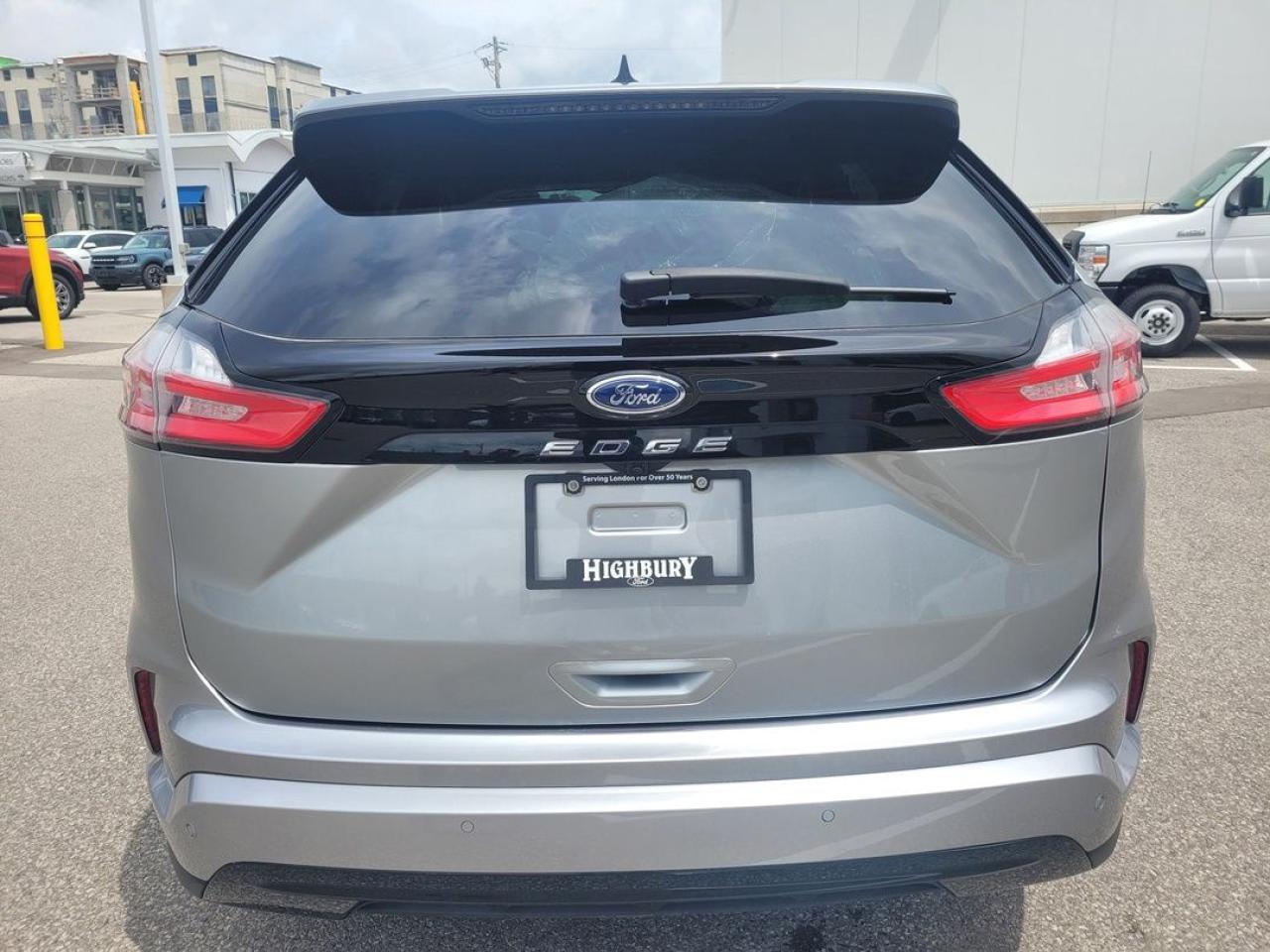 2024 Ford Edge ST Line Photo6