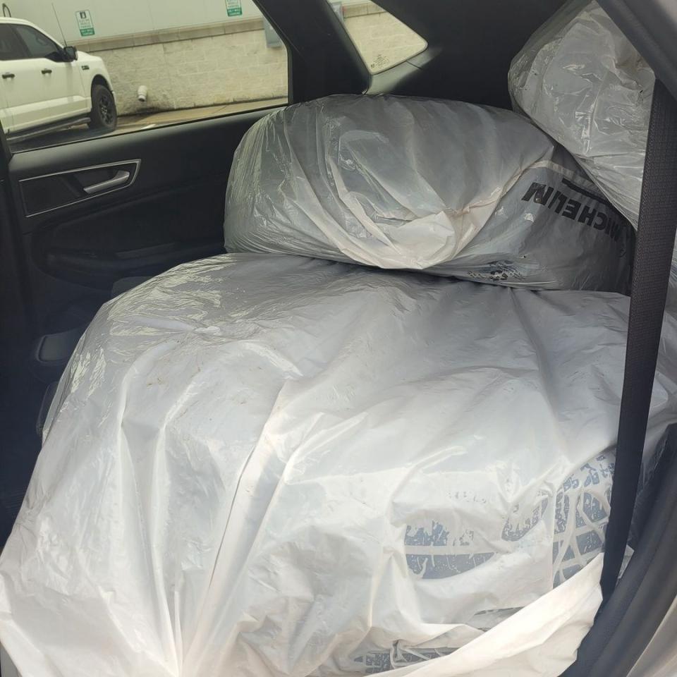 2024 Ford Edge ST Line Photo12