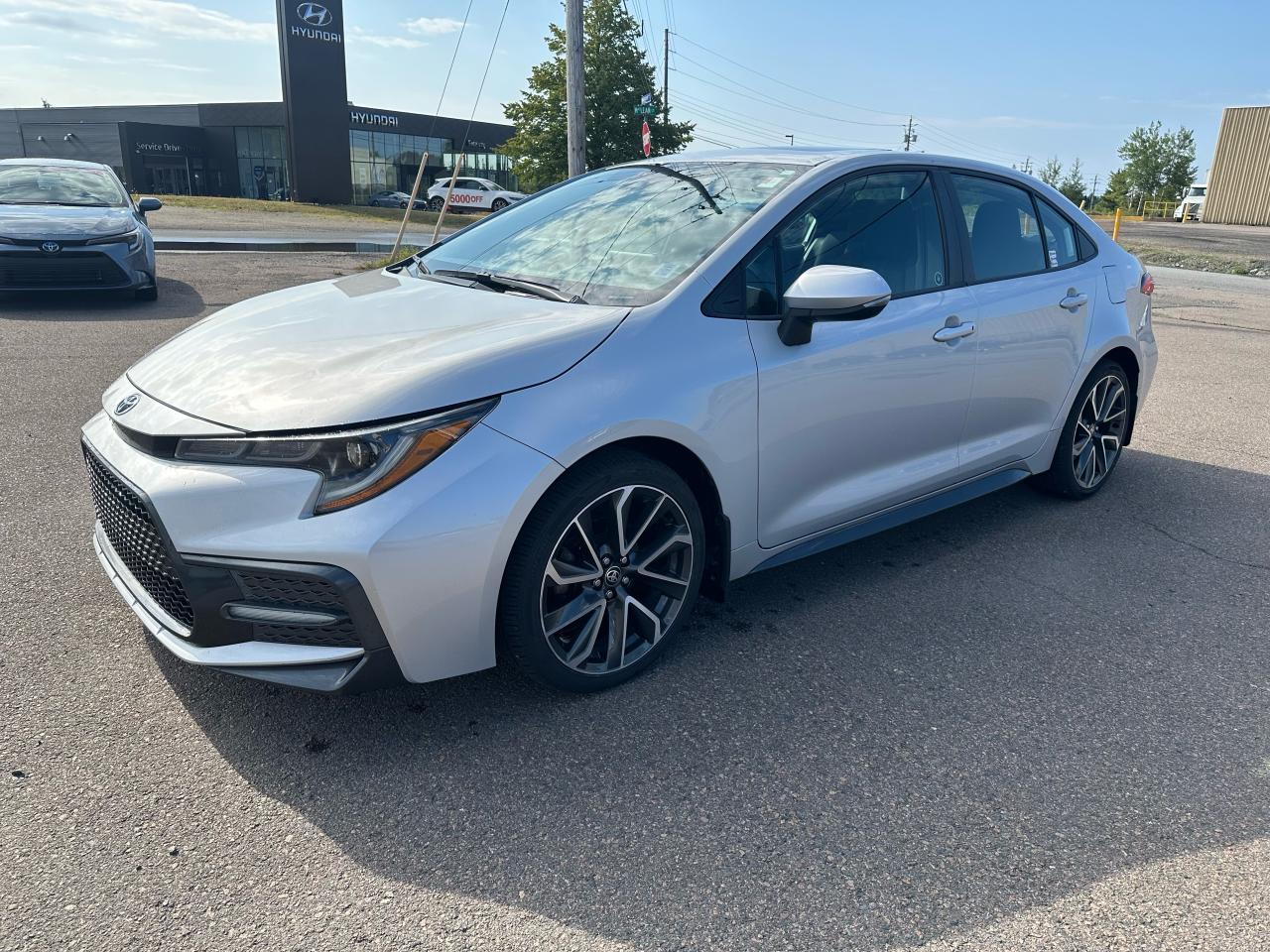 2020 Toyota Corolla SE Photo0