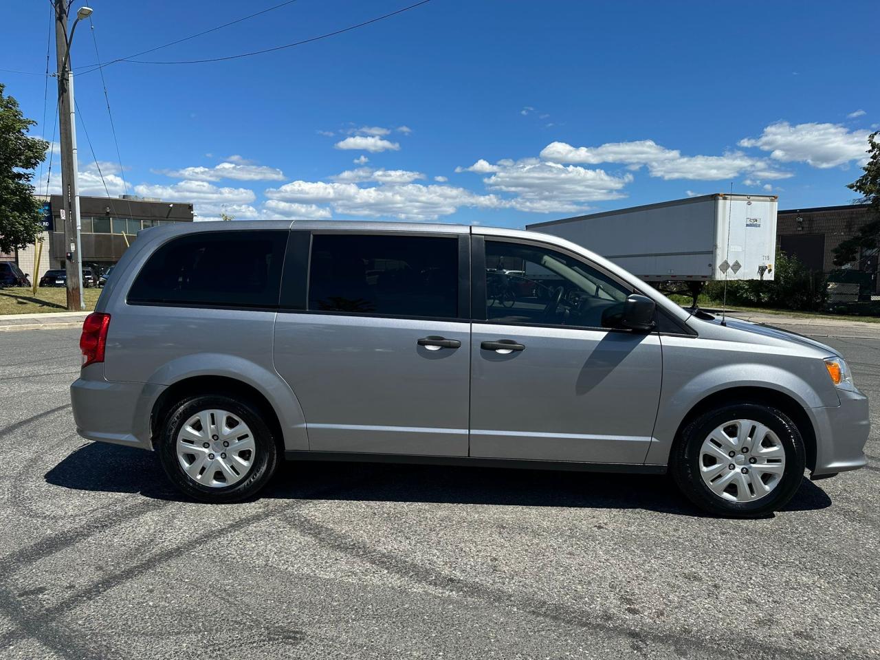 2018 Dodge Grand Caravan CANADA VALUE PACKAGE // CERTIFIED // 1Y WARRAN INC - Photo #5