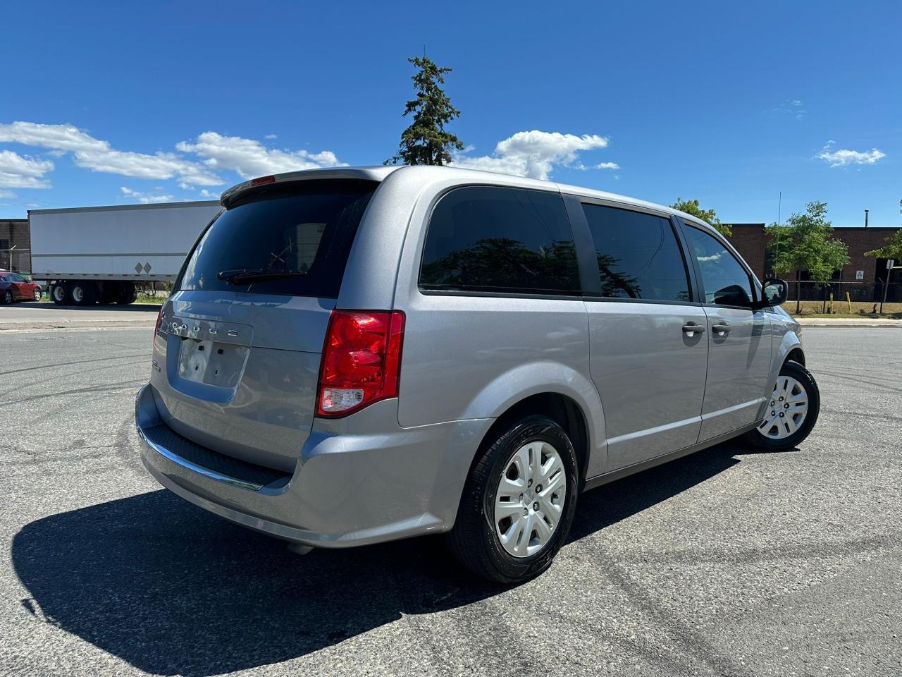 2018 Dodge Grand Caravan CANADA VALUE PACKAGE // CERTIFIED // 1Y WARRAN INC - Photo #6
