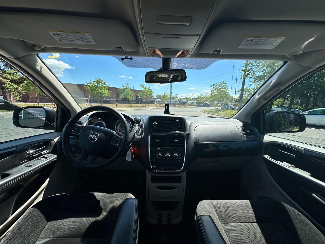 2018 Dodge Grand Caravan CANADA VALUE PACKAGE // CERTIFIED // 1Y WARRAN INC - Photo #10