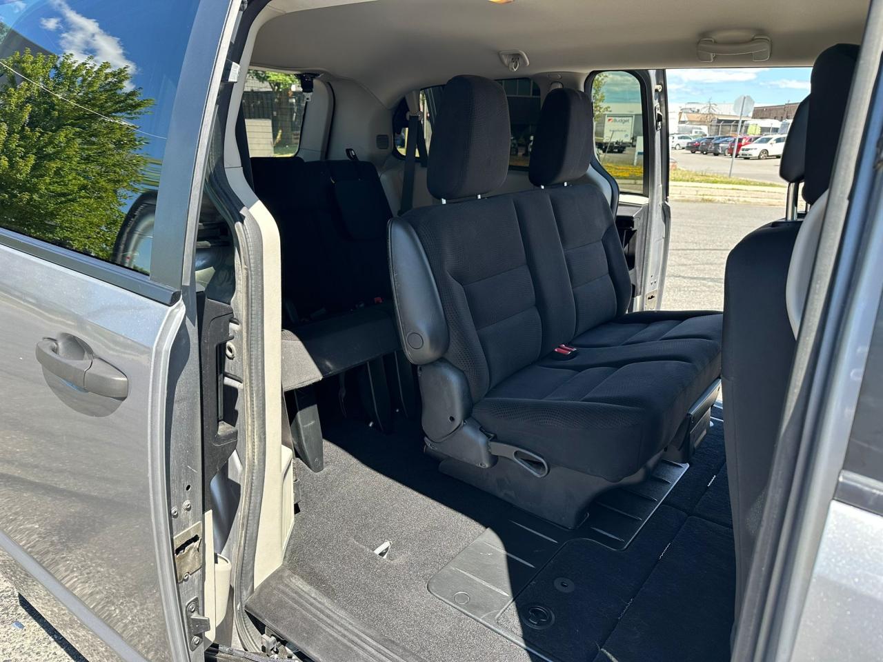 2018 Dodge Grand Caravan CANADA VALUE PACKAGE // CERTIFIED // 1Y WARRAN INC - Photo #13
